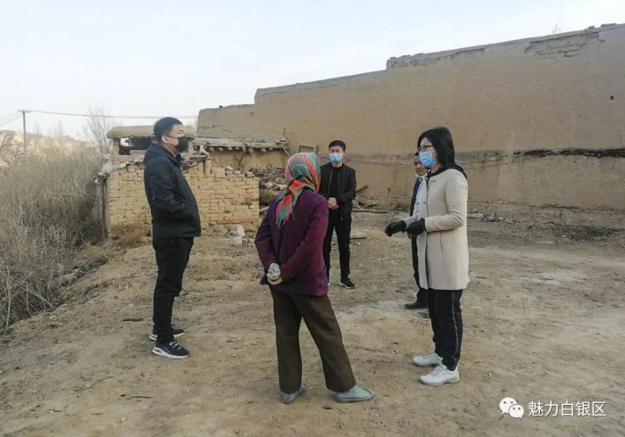 分 析 实 测 “ 博 雅 红 河 棋 牌   的 确 可 以 开 挂 ” ( 详 细 透 视 教 程 )