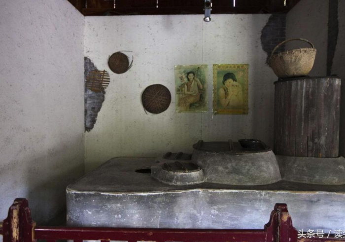 【 重 磅 来 袭 】 “ 手 机 十 三 道 果 然 有 挂 ! 专 业 师 傅 带 你 一 起 了 解 ( 确 实 有 挂 )