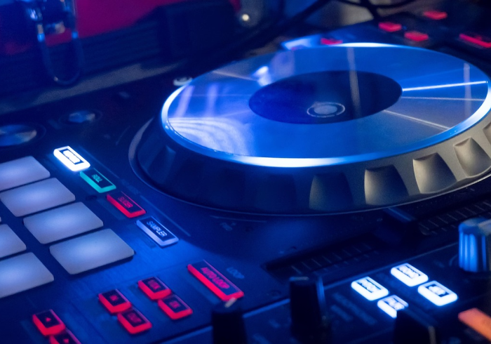 实测辅助“微信牛牛控制尾数设置挂(透视)详细开挂教程玩法 实测辅助“微信牛牛控制尾数设置挂(透视)详细开挂教程玩法